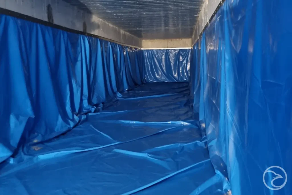 Polymer extrusion equipment used in pit liner manufacturing