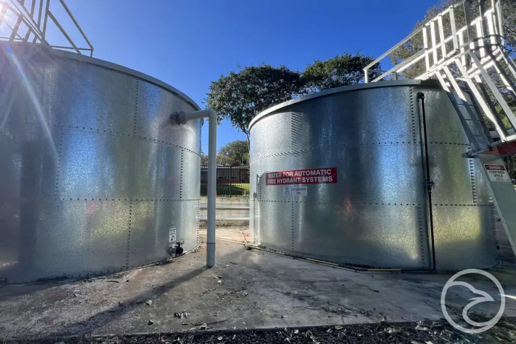Hot dipped galvanized water tanks installation on site