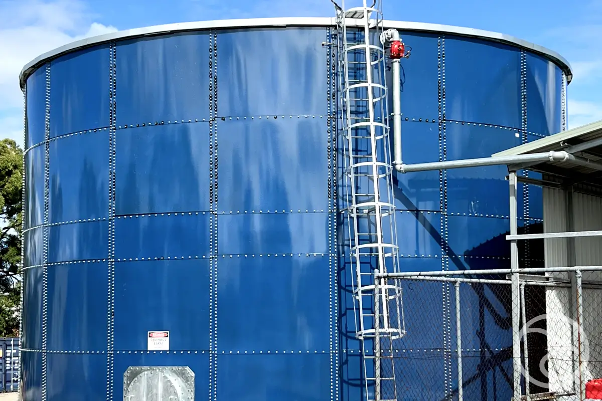 pros and cons of glass-fused-to-steel tanks